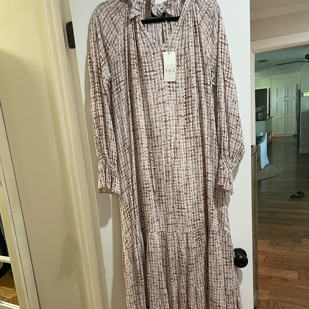 Vici long sleeved maxi dress